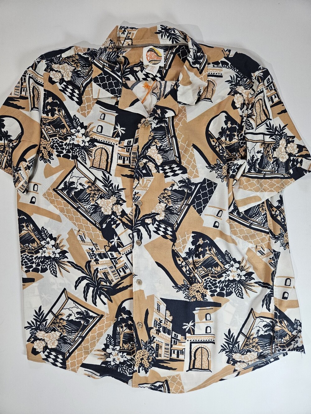 NWT C&C California Button‎ Down Shirt Mens XL Tan Navy Floral Tropical Scene